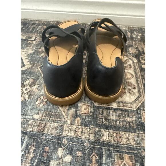 Born "Ithaca" Sandals/ Shoes Women's Size 10 Medium Black Nero New - Picture 5 of 7